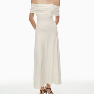 Babaton Statuette Dress